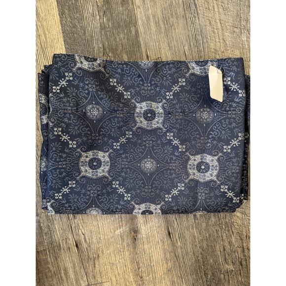 Martha Stewart Wrought Iron Back Tab Panel 48” X 82” Semi Opaque. Navy - Picture 5 of 5